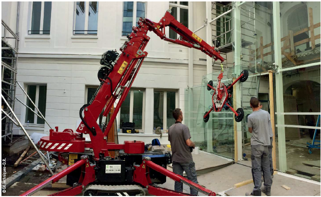 Manipulation et découpe du verre : vaincre les poids lourds - Article V&MA N°318 - AVRIL et MAI 2025